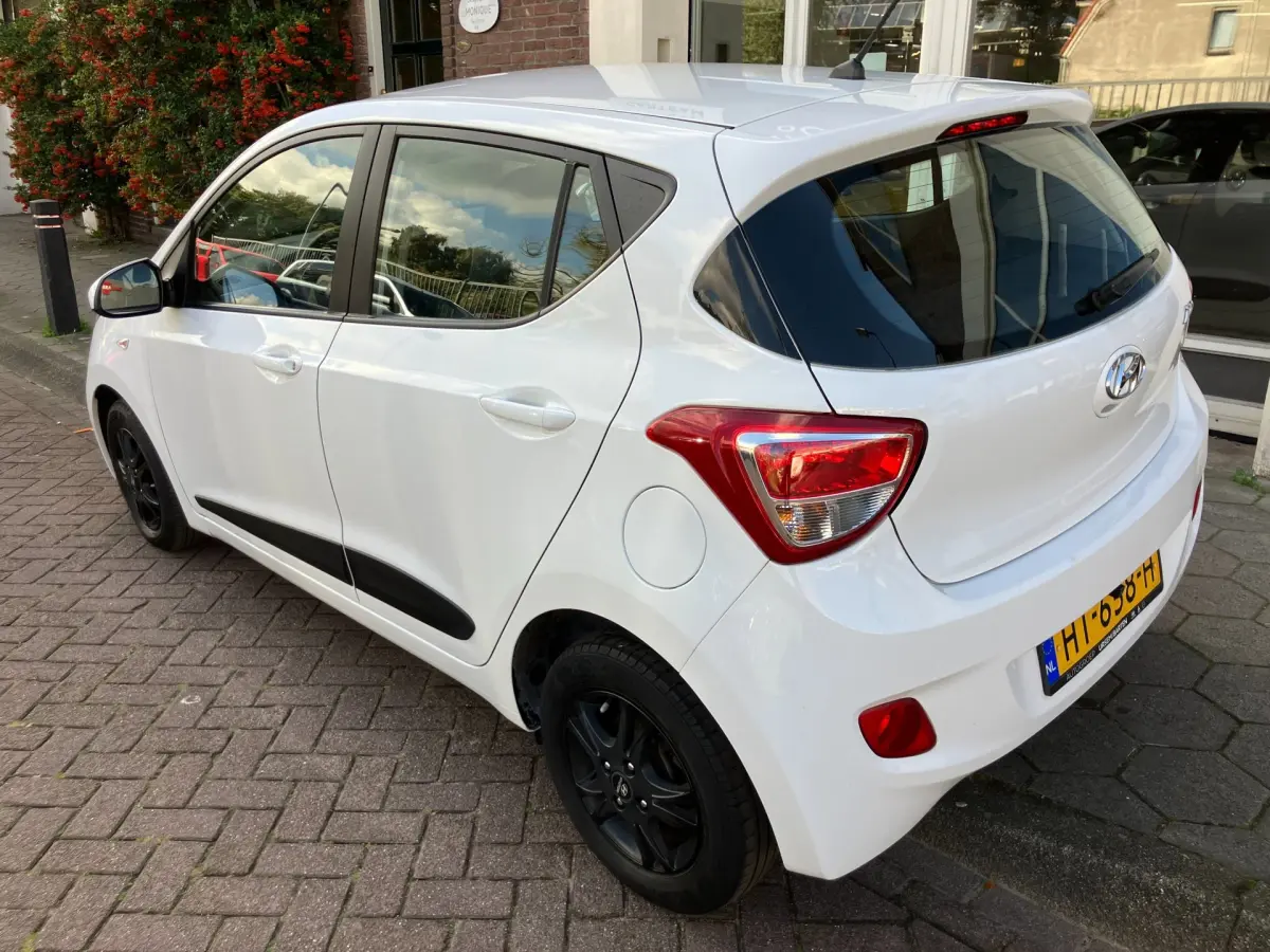 i10 1.0i i-Motion Comfort Plus|Cruise Ctrl|Airco
