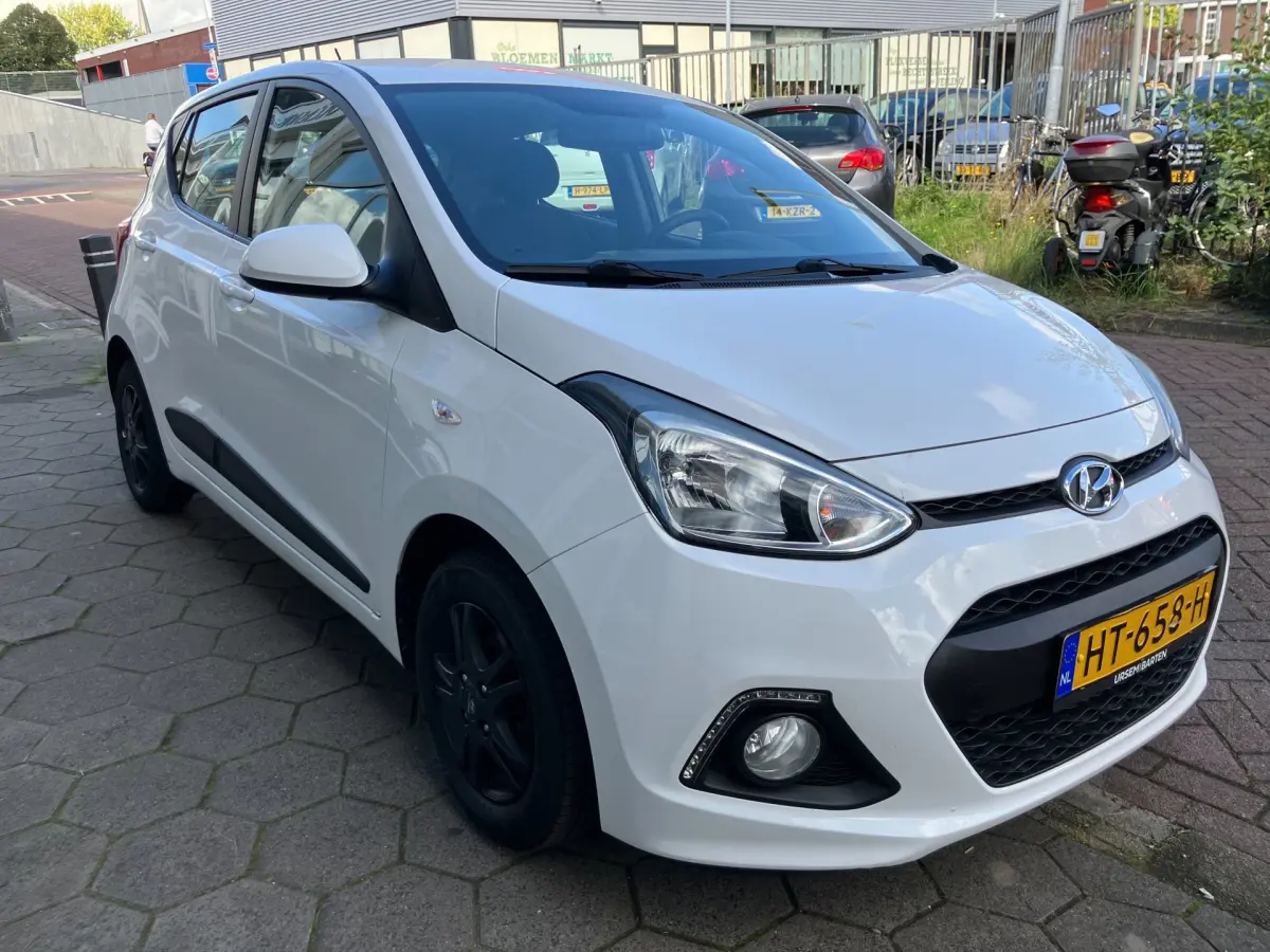 i10 1.0i i-Motion Comfort Plus|Cruise Ctrl|Airco