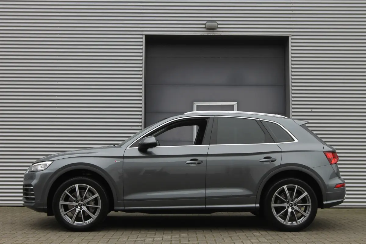 Q5 2.0 TFSI quattro I Aut. I S-Line I Pano.dak I Navi