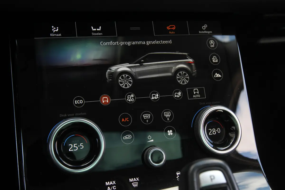 Range Rover Evoque 2.0 P250 AWD SE I Aut. I Leder I Pano.dak I Carplay