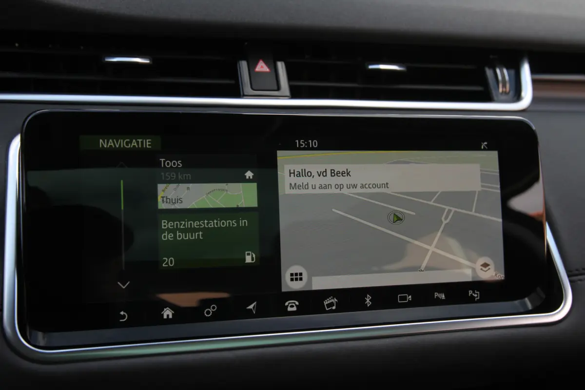 Range Rover Evoque 2.0 P250 AWD SE I Aut. I Leder I Pano.dak I Carplay