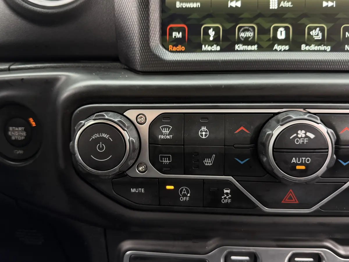 Wrangler Unlimited 3.6 Sahara I JL I Aut. I Hardtop I Leder I Carplay I 4WD