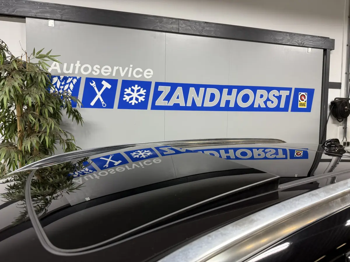 XC90 2.0 T8 Twin Engine AWD Inscription // 7 Pers // B&W // 22 inch!