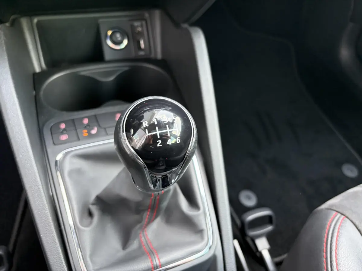 Ibiza 1.0 EcoTSI FR Connect | Pano | Alcantara | Stoelverwarming | Xenon |