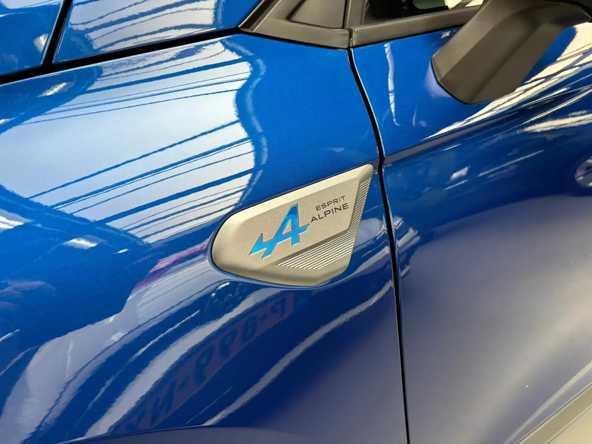 Clio 1.6 E-Tech Full Hybrid 145 esprit Alpine / Camera / Navi