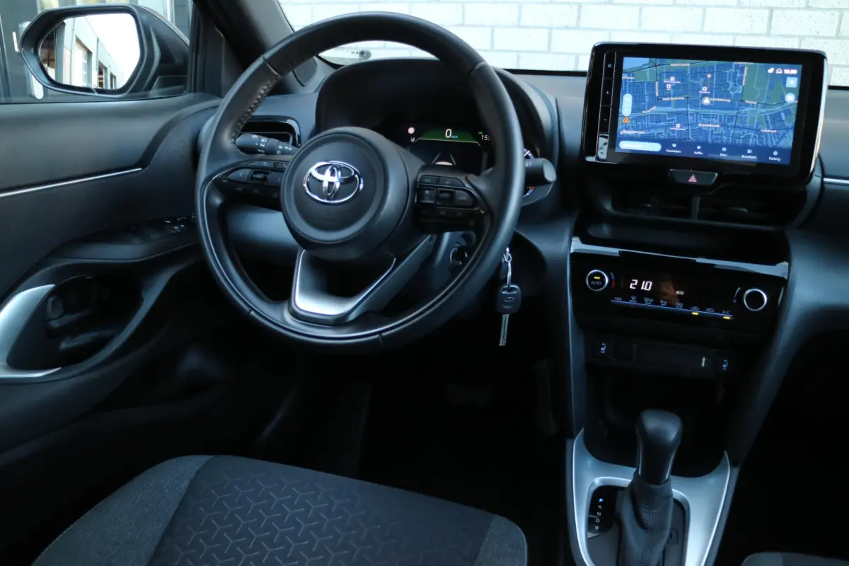 Yaris Cross 1.5 Hybrid Dynamic | Camera | Carplay | Digidash |