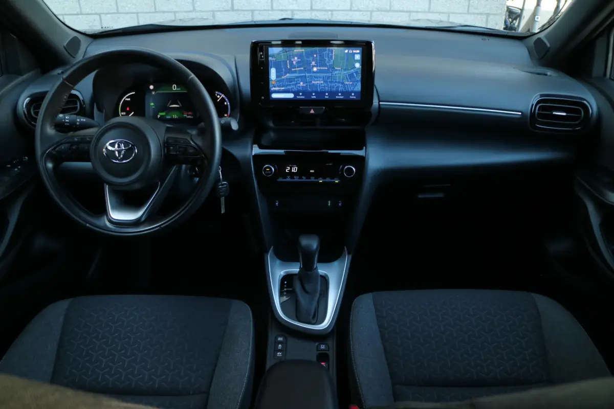 Yaris Cross 1.5 Hybrid Dynamic | Camera | Carplay | Digidash |