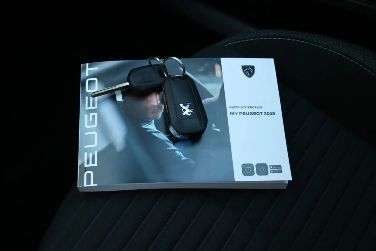 2008 1.2 PureTech Style | Camera | Carplay | Weinig KM |