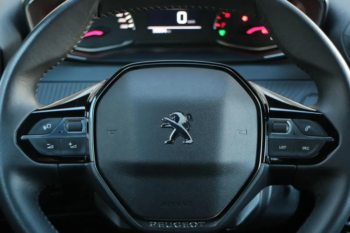 2008 1.2 PureTech Style | Camera | Carplay | Weinig KM |
