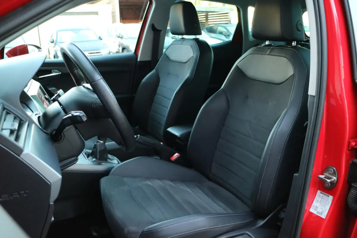 Arona 1.0 TSI Xcellence | Carplay | Camera | Trekhaak! |