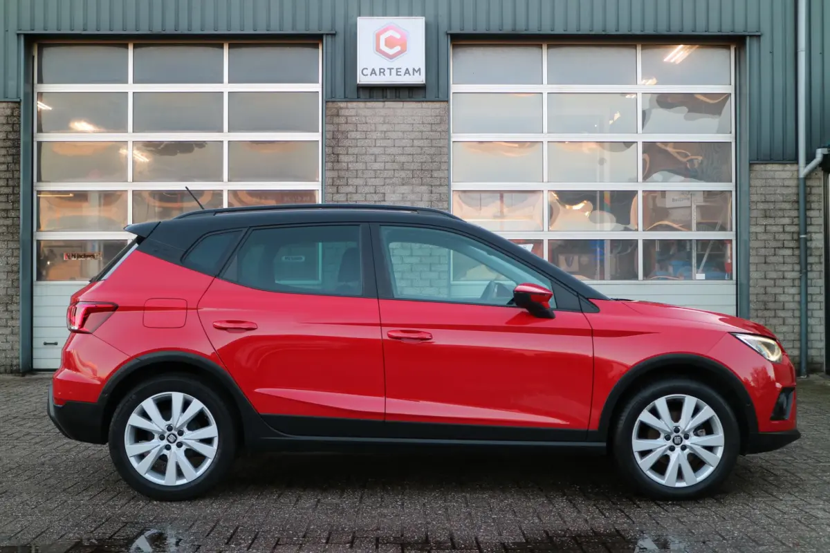 Arona 1.0 TSI Xcellence | Carplay | Camera | Trekhaak! |