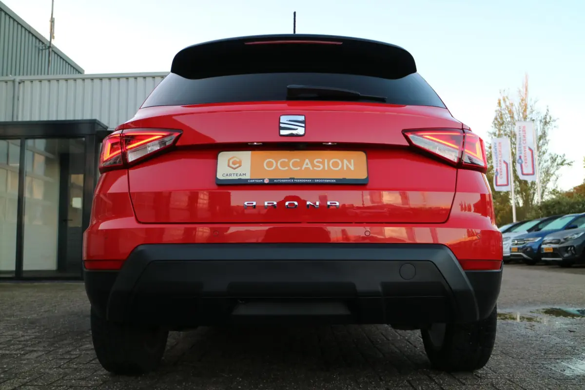 Arona 1.0 TSI Xcellence | Carplay | Camera | Trekhaak! |