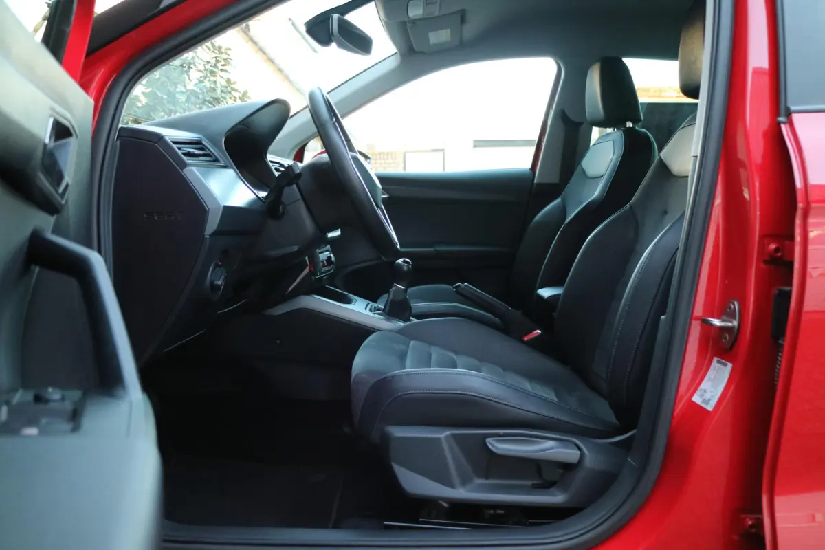 Arona 1.0 TSI Xcellence | Carplay | Camera | Trekhaak! |