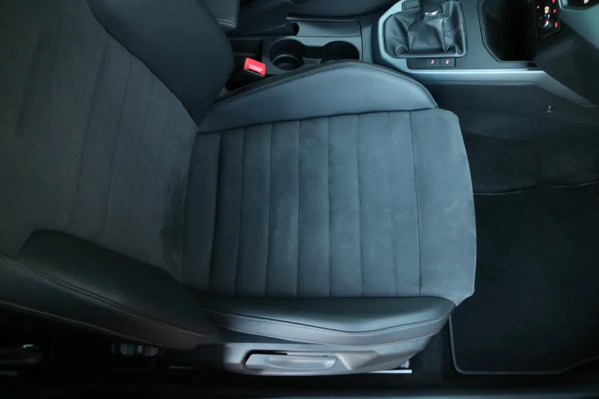 Arona 1.0 TSI Xcellence | Carplay | Camera | Trekhaak! |