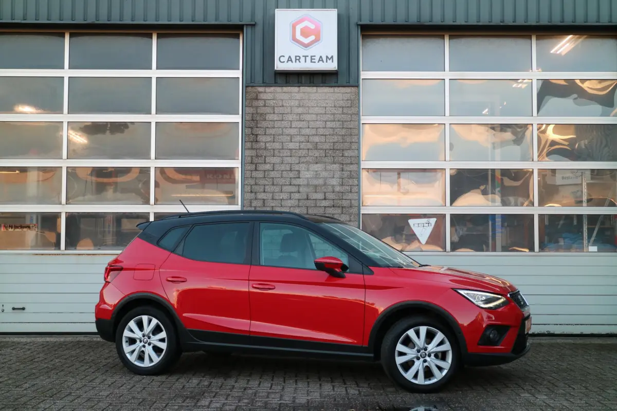 Arona 1.0 TSI Xcellence | Carplay | Camera | Trekhaak! |