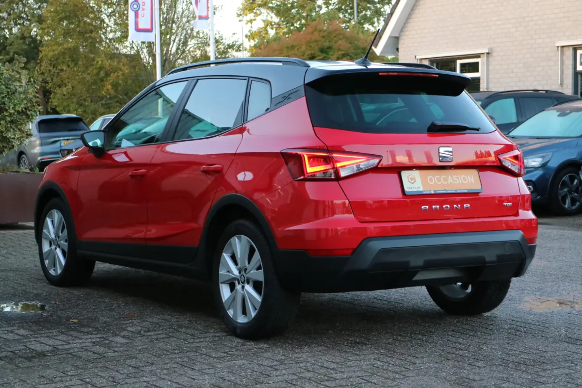 Arona 1.0 TSI Xcellence | Carplay | Camera | Trekhaak! |