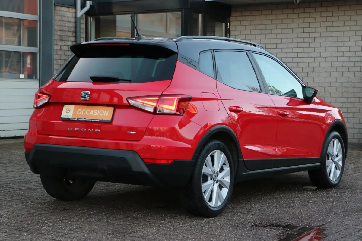 Arona 1.0 TSI Xcellence | Carplay | Camera | Trekhaak! |