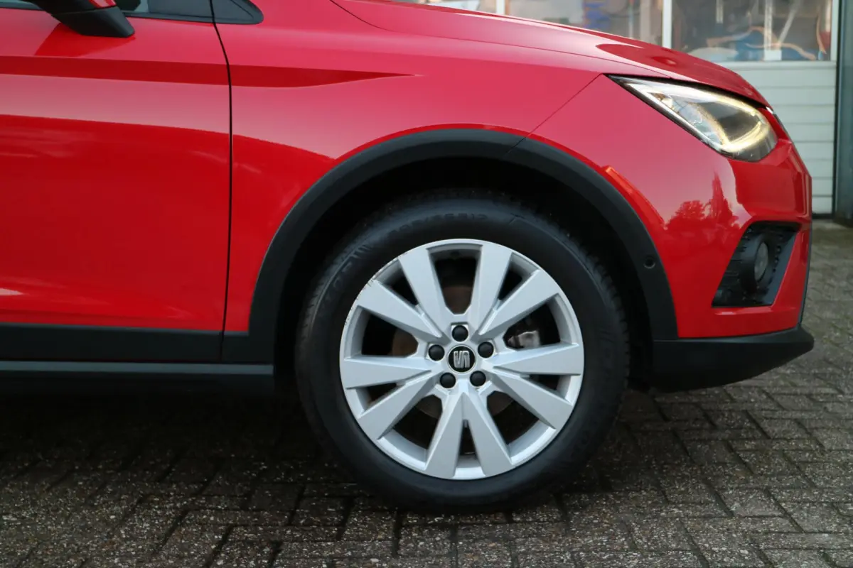 Arona 1.0 TSI Xcellence | Carplay | Camera | Trekhaak! |
