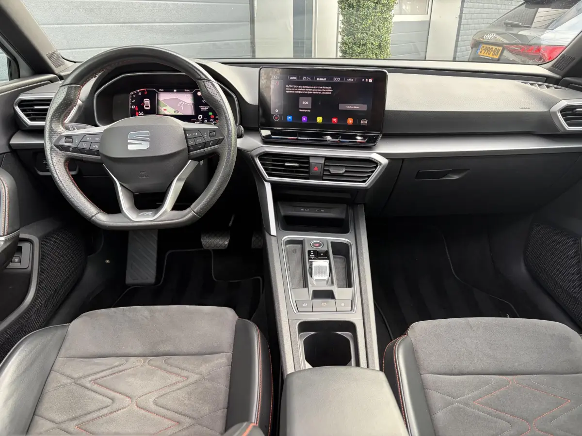Leon 1.4 TSI eHybrid PHEV FR Business Intense | Pano | Virtual | Camera | LED | Elektrische Stoel | Sfeer