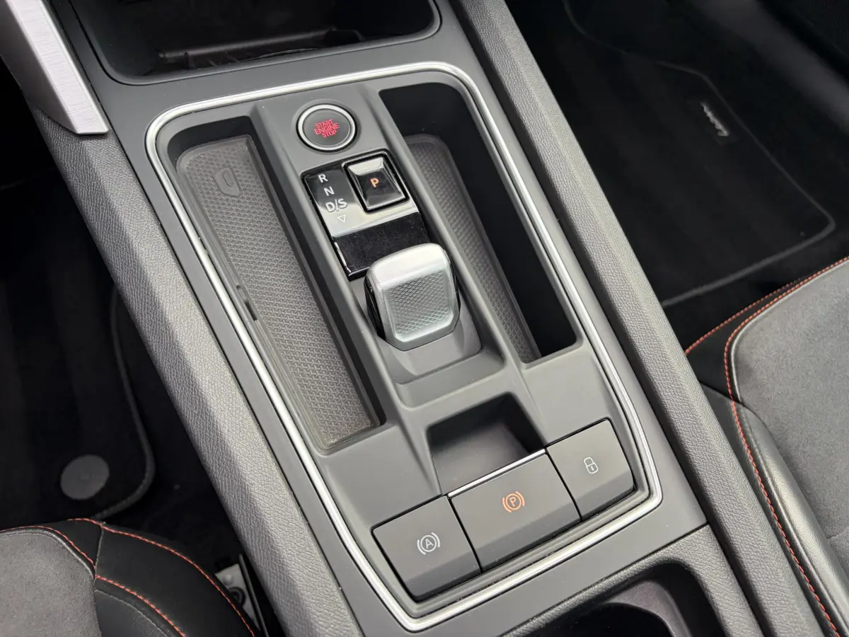 Leon 1.4 TSI eHybrid PHEV FR Business Intense | Pano | Virtual | Camera | LED | Elektrische Stoel | Sfeer