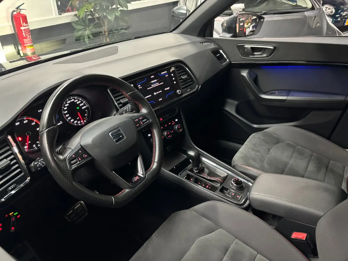 Ateca 1.5 TSI FR Business Intense / Camera / Carplay / Trekhaak