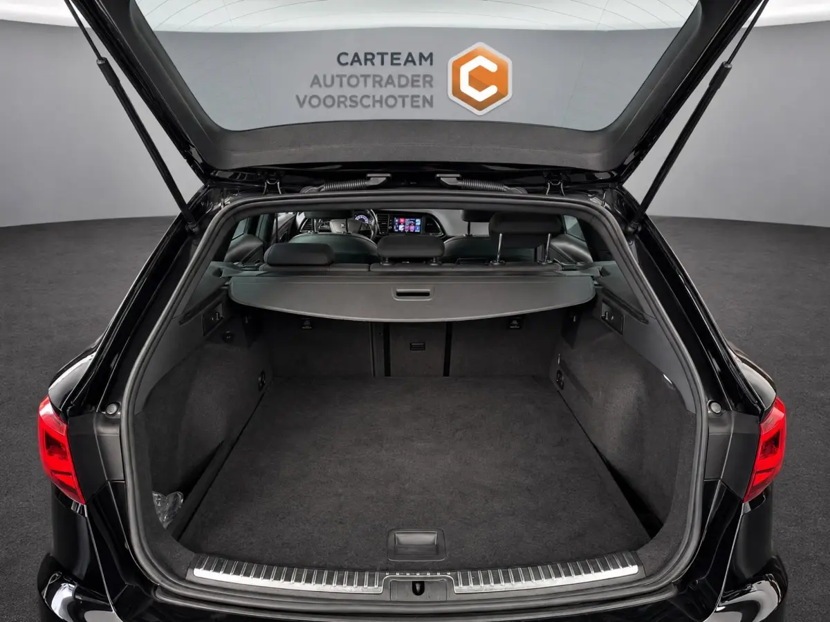 Leon ST 2.0 TSI FR Business Intense |Panoramadak|