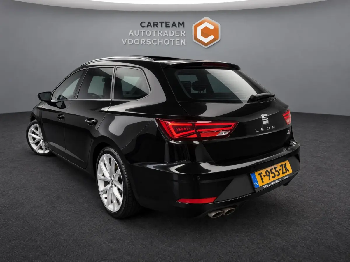 Leon ST 2.0 TSI FR Business Intense |Panoramadak|