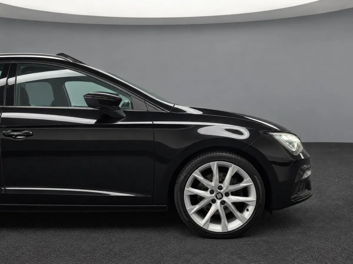 Leon ST 2.0 TSI FR Business Intense |Panoramadak|
