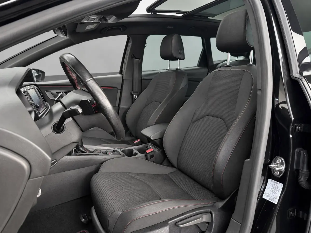 Leon ST 2.0 TSI FR Business Intense |Panoramadak|