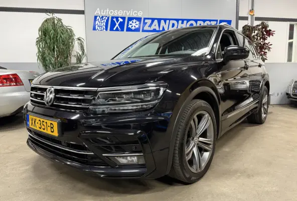 Tiguan 1.4 TSI ACT Highline Business R exterieur // 19 inch // virtual dash