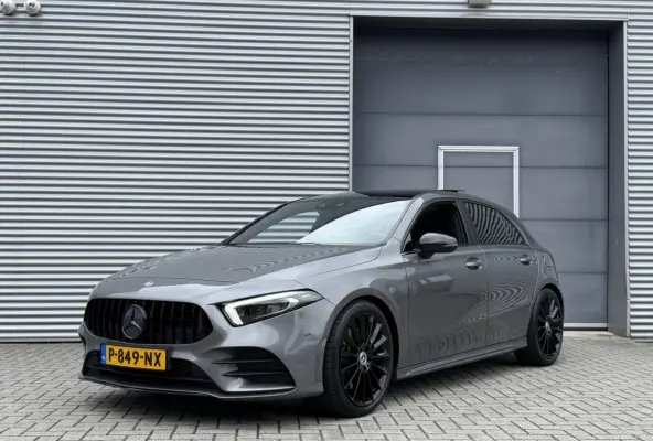 A-Klasse 250 Premium I Aut. I AMG I Leder I Pano.dak I Leder I Camera I Carplay