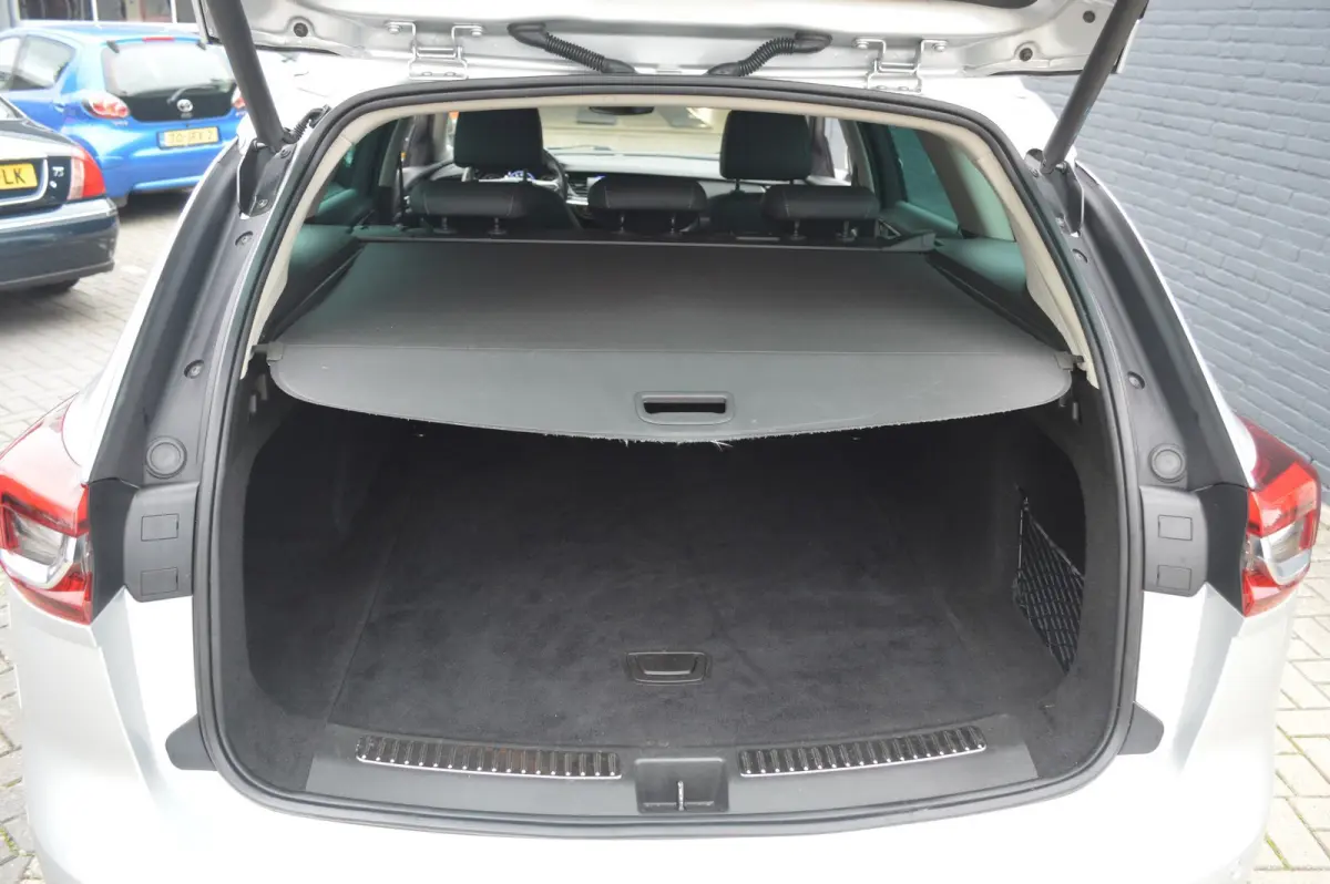 Insignia Sports Tourer 1.5 Turbo Business Executive Automaat / BOVAG RIJKLAARPRIJS