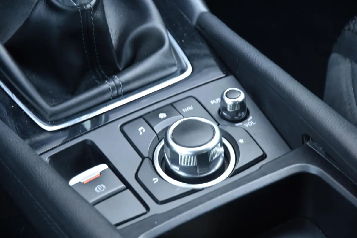 3 2.0 SkyActiv-G 120 TS+ | Cruise | Stoel Verw |