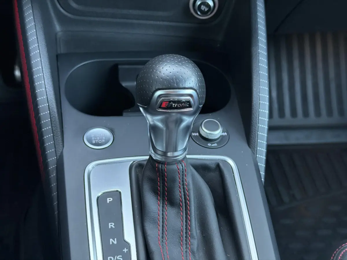Q2 35 TFSI CoD Sport Pro Line S