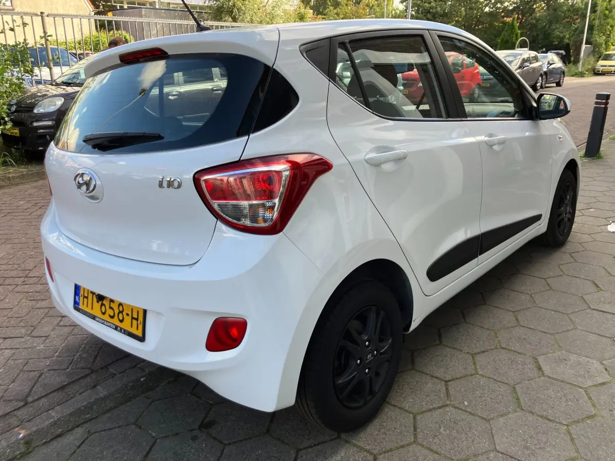 i10 1.0i i-Motion Comfort Plus|Cruise Ctrl|Airco