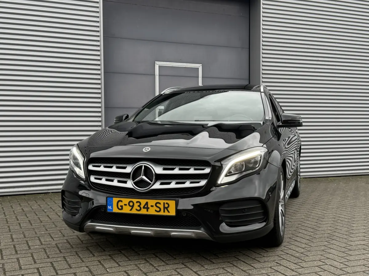 GLA 250 4Matic Premium I Aut. I AMG I Pano.dak I Camera