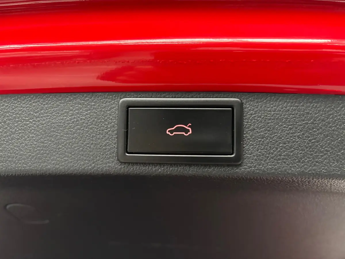 Octavia Combi 1.0 TSI Sport Business / Navigatie