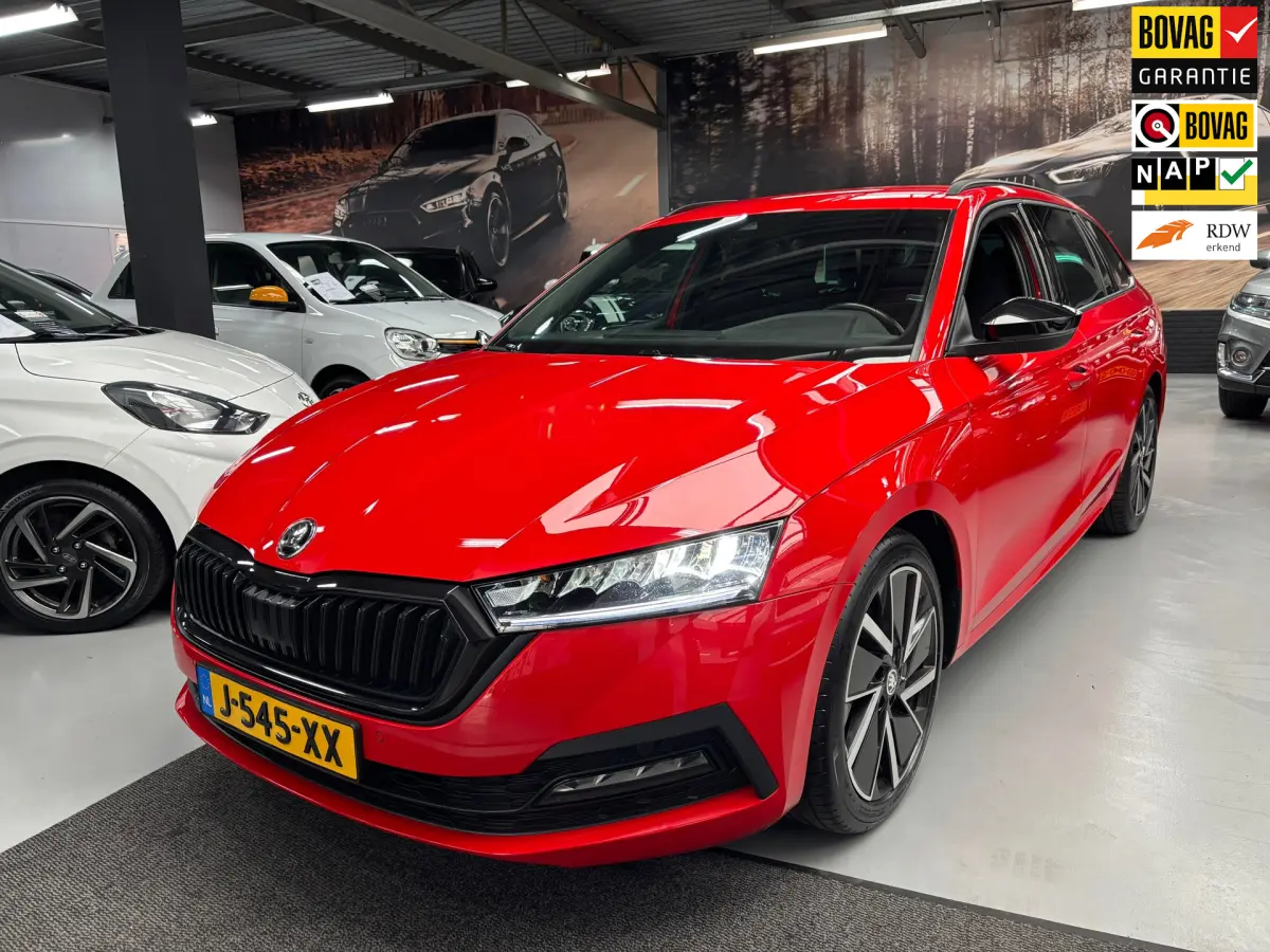 Octavia Combi 1.0 TSI Sport Business / Navigatie