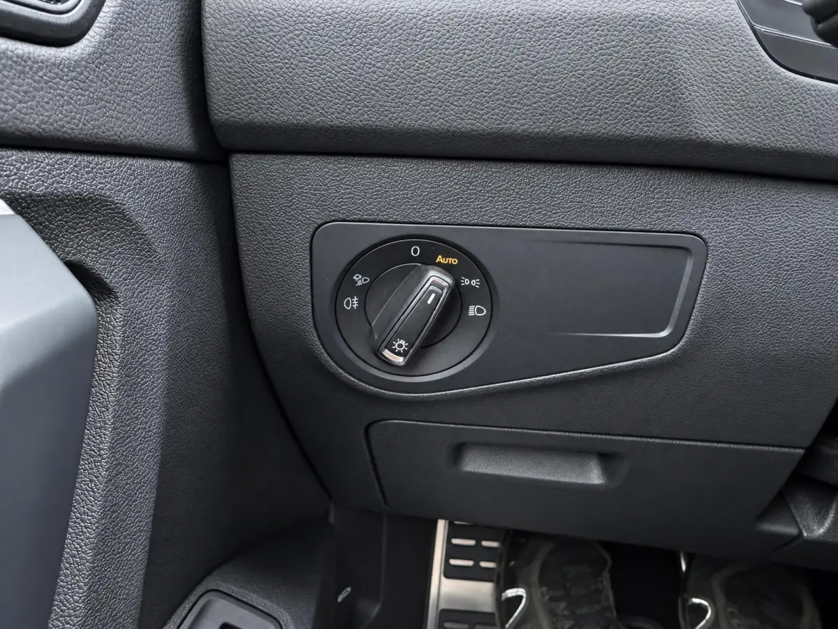 Tiguan 1.5 TSI 2X R-Line BOVAG GARANTIE CARPLAY/ACC/NAVI