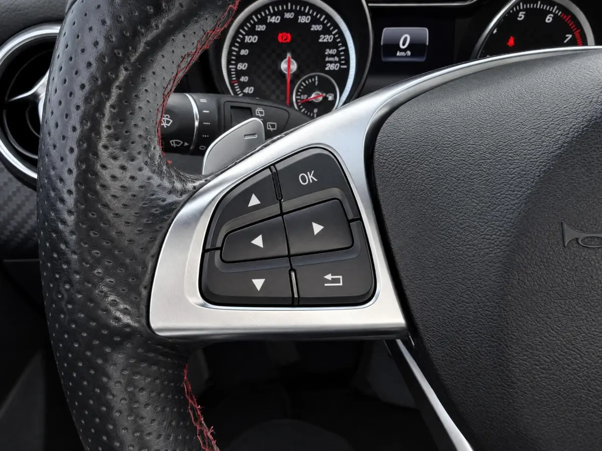 A-Klasse 200 AMG BOVAG GARANTIE NAVI/CARPLAY/CRUIS