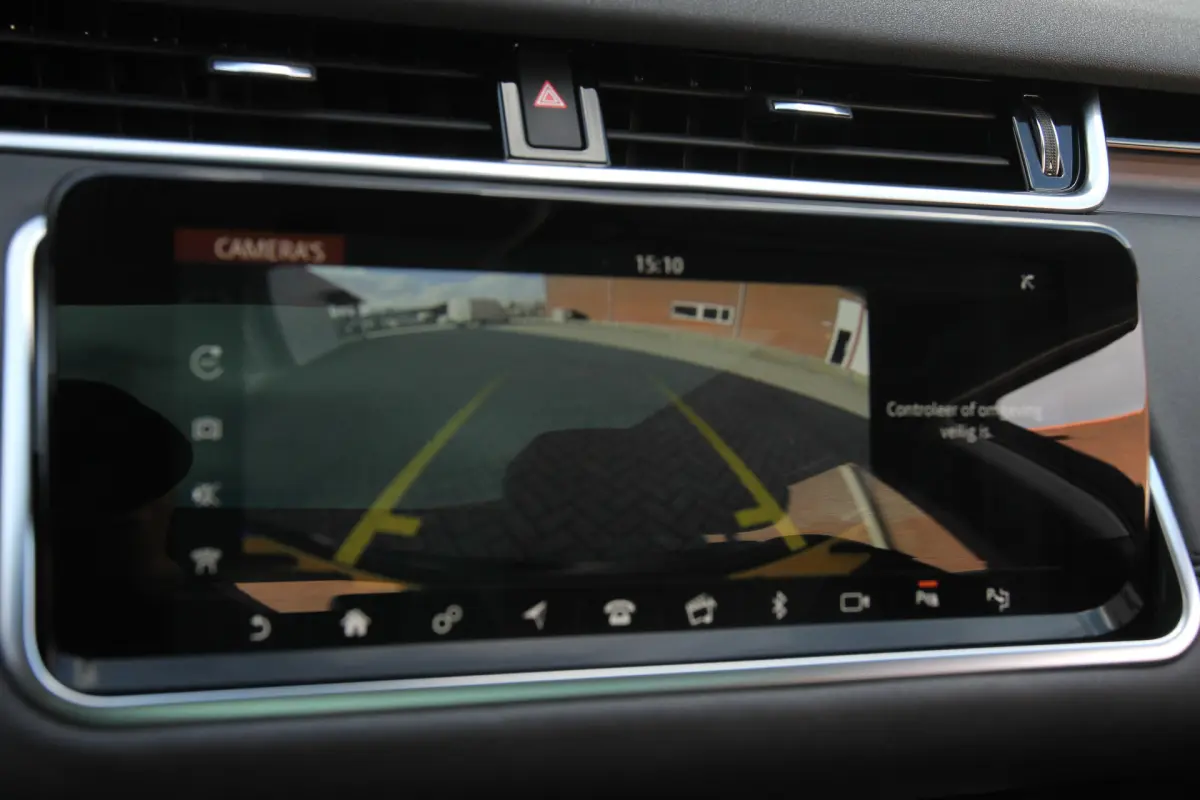 Range Rover Evoque 2.0 P250 AWD SE I Aut. I Leder I Pano.dak I Carplay