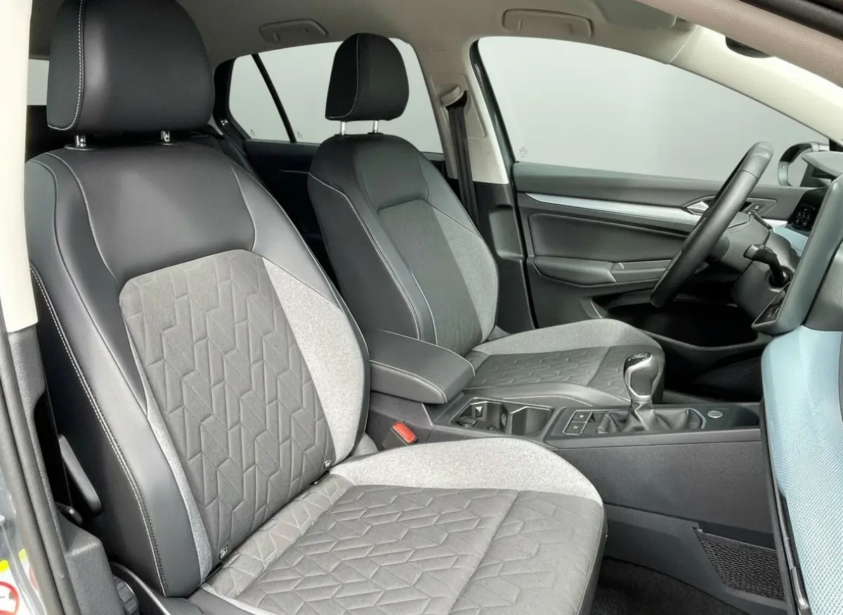 Golf 1.5 TSI GOAL Edition, FULL OPTIONS, ALL SEASON BANDEN, NIEUWSTAAT