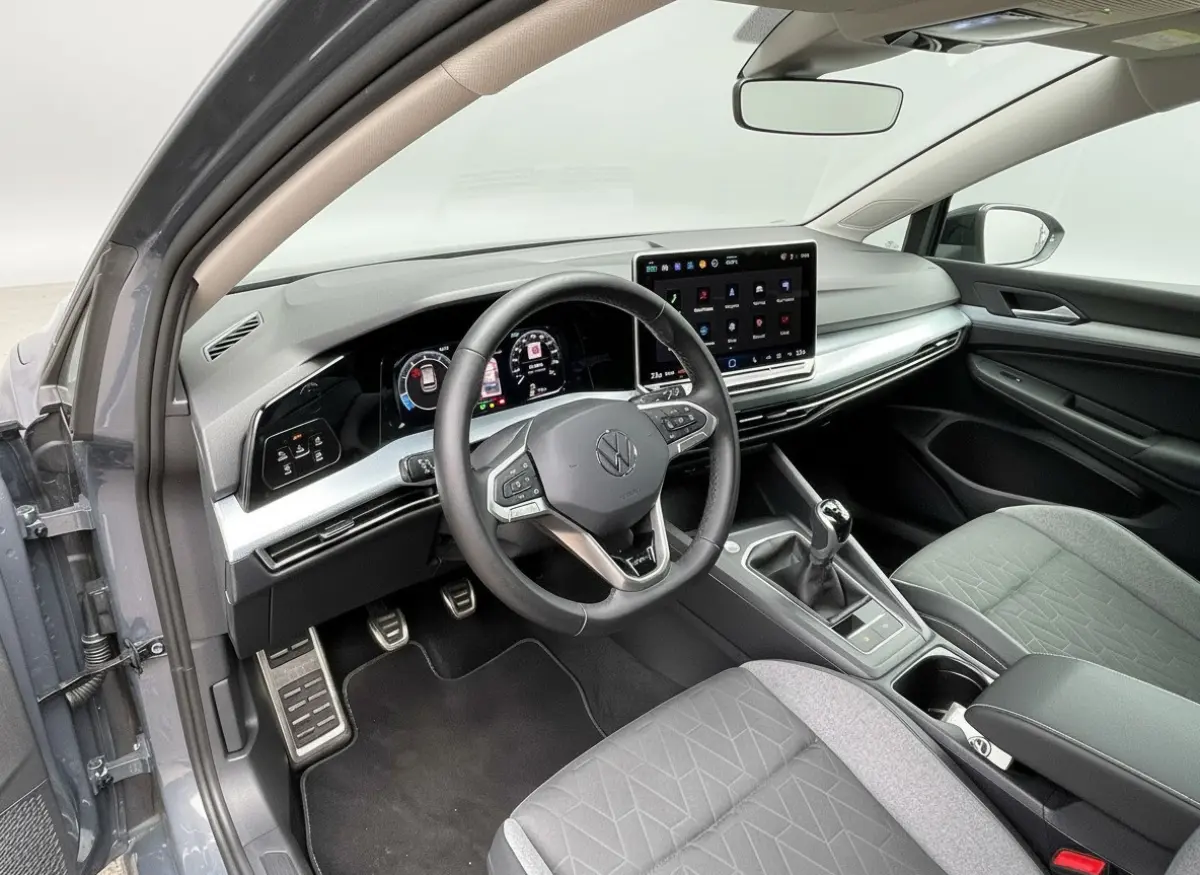Golf 1.5 TSI GOAL Edition, FULL OPTIONS, ALL SEASON BANDEN, NIEUWSTAAT