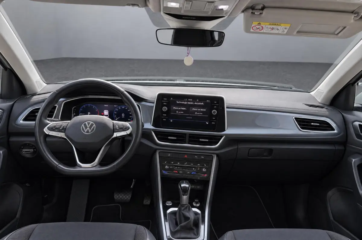 T-Roc 1.5 TSI R-Line BOVAG GARANTIE ACC/CARPLAY/CAMERA