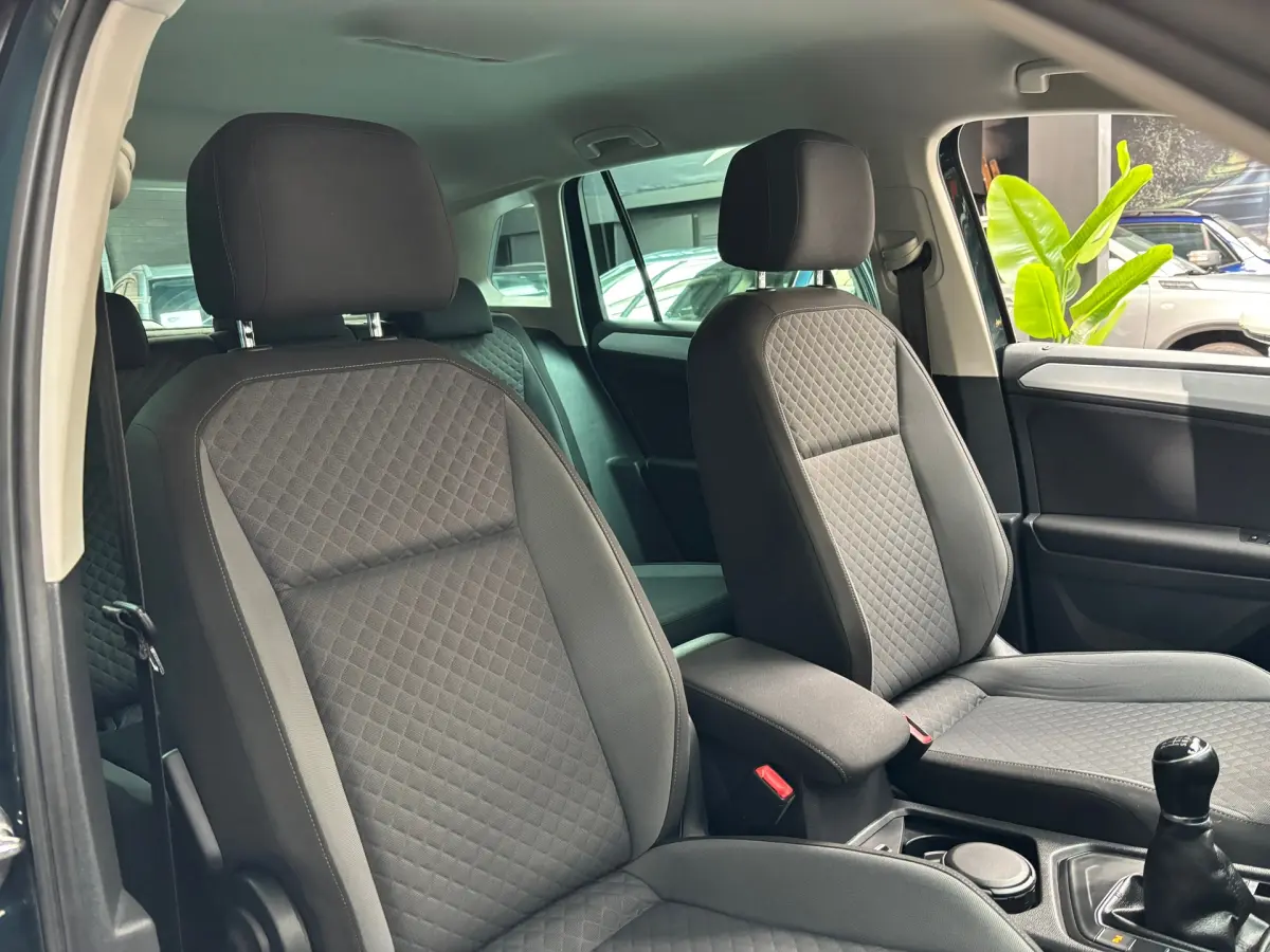 Tiguan 1.4 TSI Connected Series / Navi /Virtual