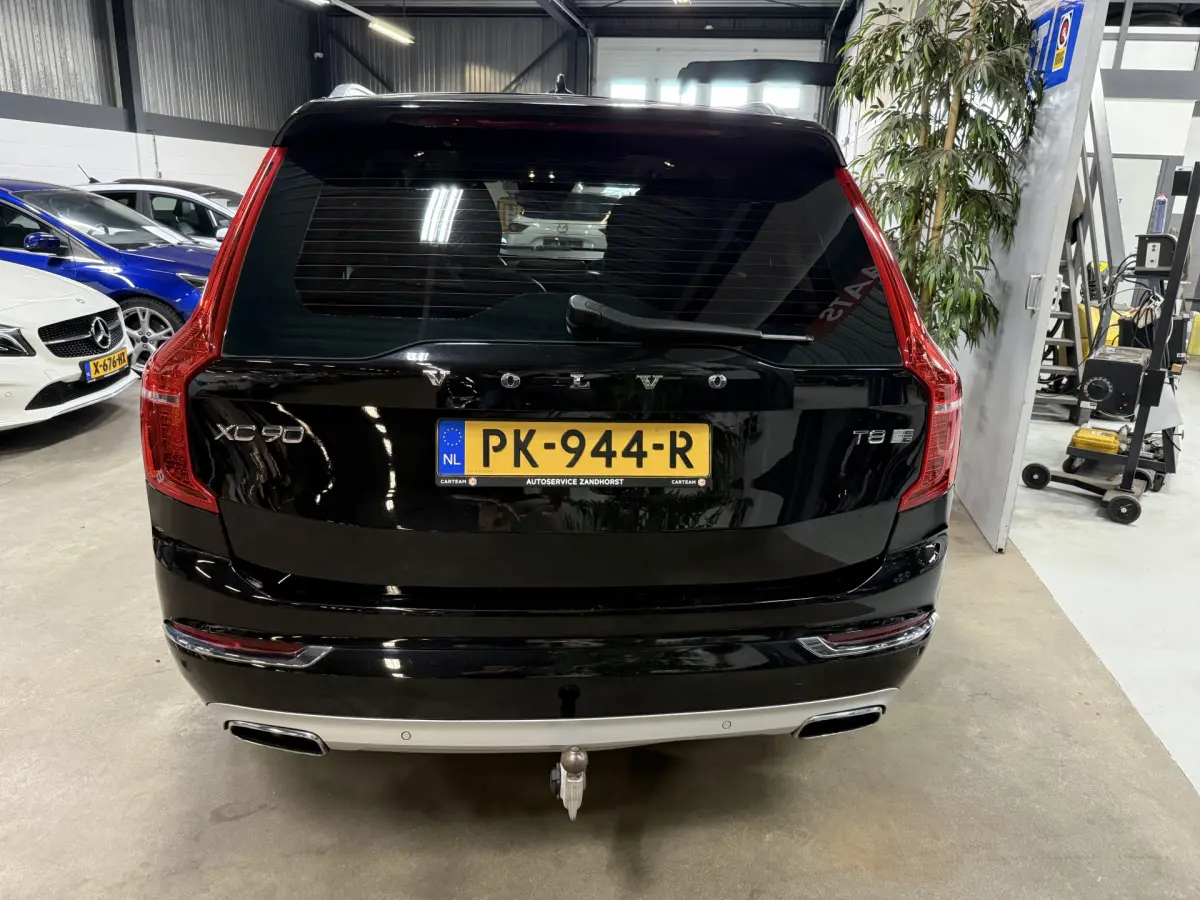 XC90 2.0 T8 Twin Engine AWD Inscription // 7 Pers // B&W // 22 inch!