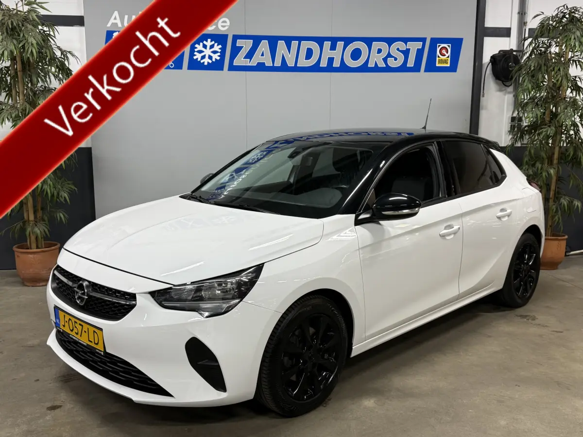 Corsa 1.2 Edition // LM velgen // Carplay // Airco