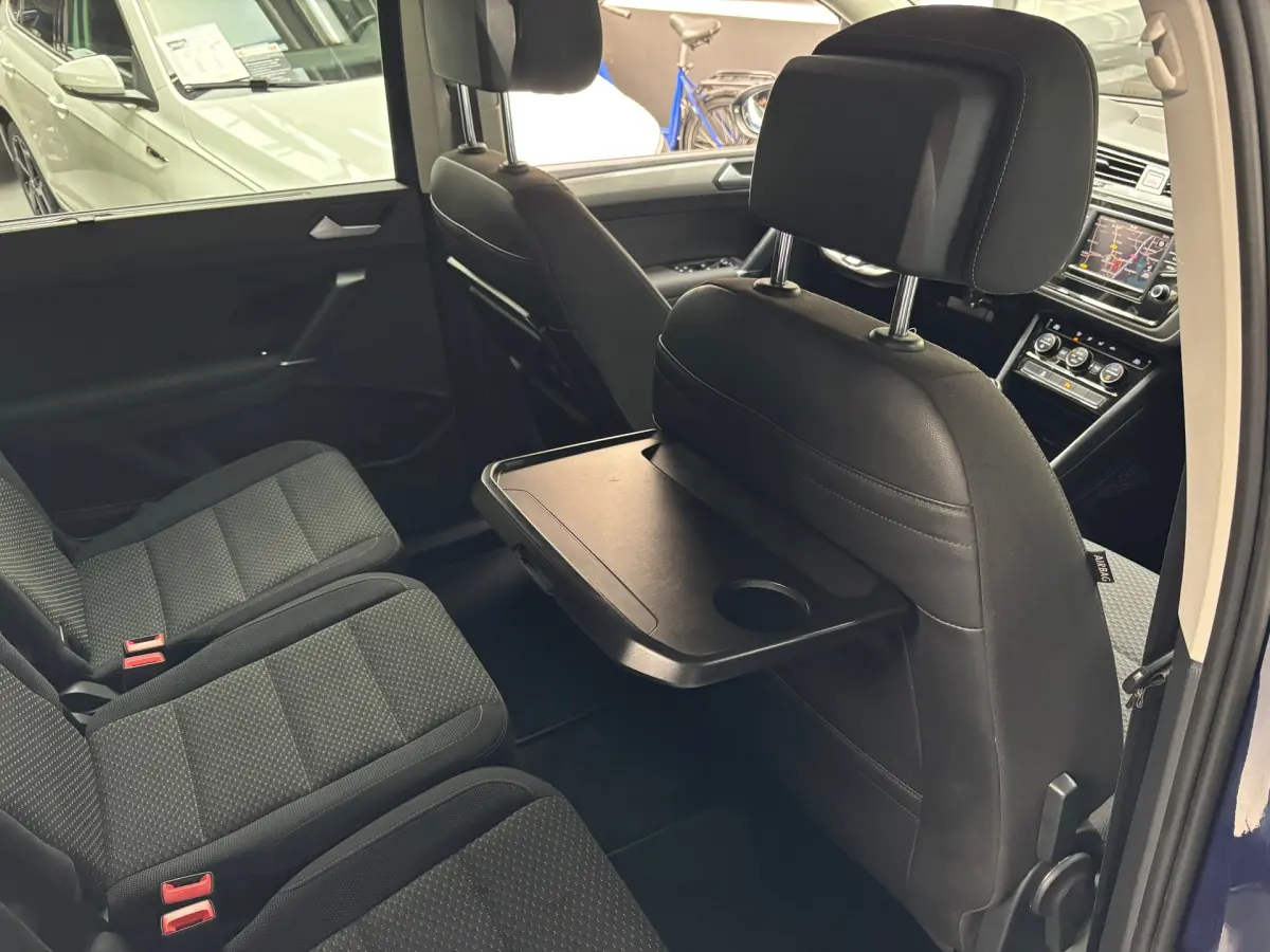 Touran 1.2 TSI Comfortline 7persoons / Navi