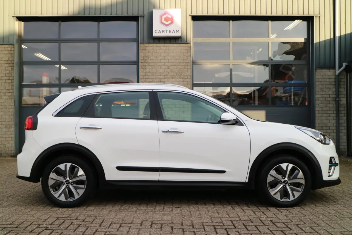 e-Niro DynamicLine 64 kWh | SOH 94.4 % | Camera | Accu Garantie! | Goed onderhouden! |
