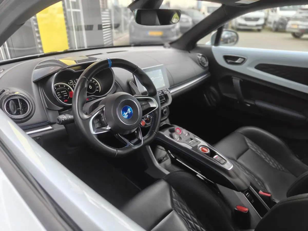 A110 1.8 Turbo Légende VOL!/Focal audiosystem/Verwarmde stoelen/Camera/Apple/Android Auto